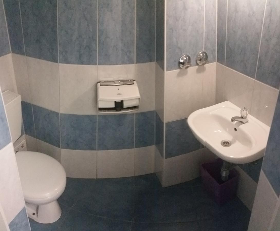City Hostel Аугсбург Экстерьер фото