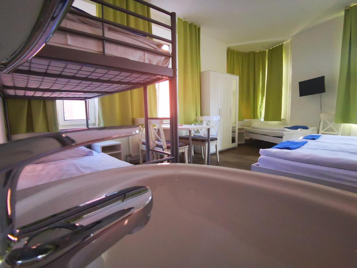 City Hostel Аугсбург Экстерьер фото